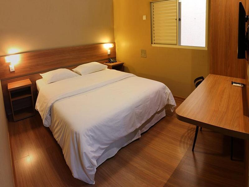 Hotel Bernal Ituiutaba Eksteriør billede