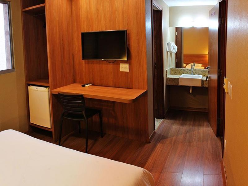 Hotel Bernal Ituiutaba Eksteriør billede